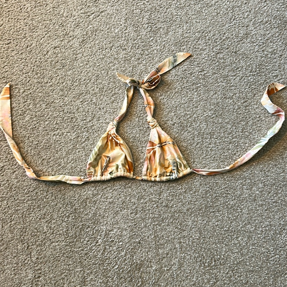 Billabong halter tie bikini tropical pattern